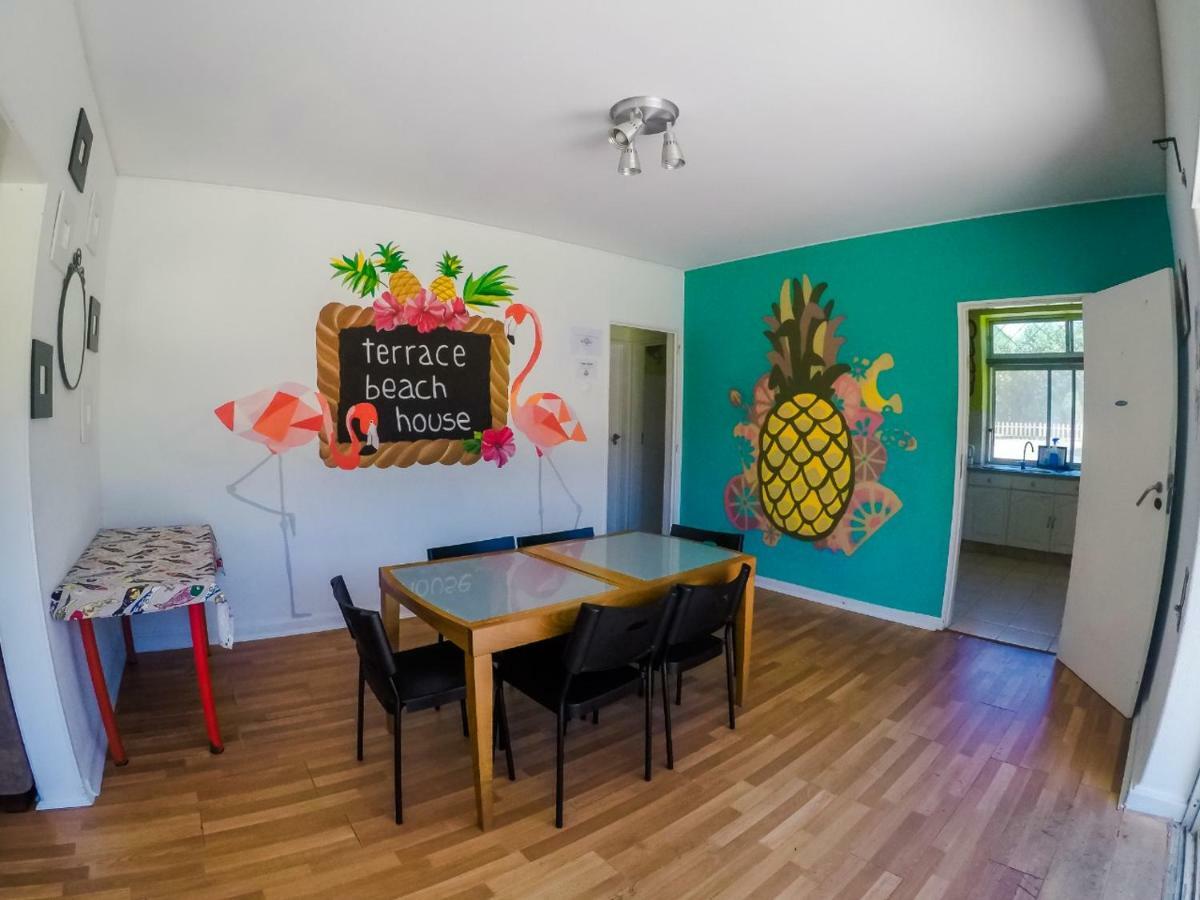 Terrace Beach House Bed and Breakfast Carcavelos  Esterno foto