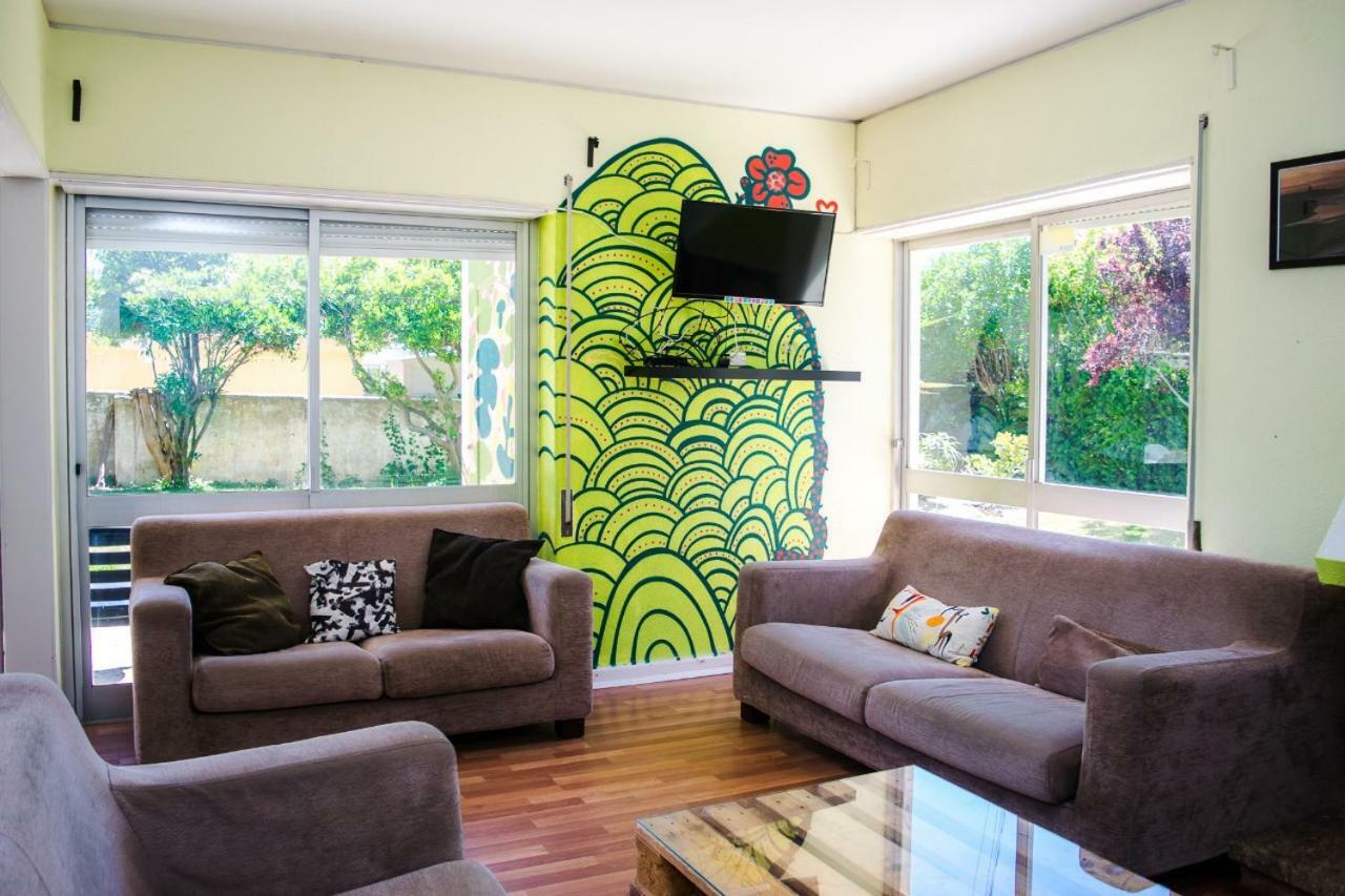 Terrace Beach House Bed and Breakfast Carcavelos  Esterno foto